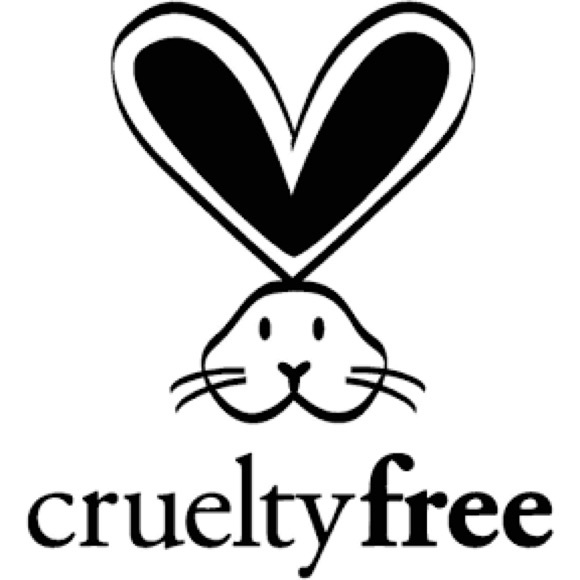 NYX MAKEUP Total Control Drop Foundation Deep Cool - Picture 5 of 8